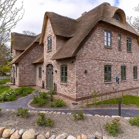 Casa de Férias Reetdachhaus Unter Reet Reetdachhaus Unter Reet Ii *