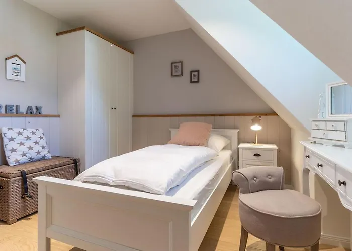 Reetdachhaus Unter Reet Reetdachhaus Unter Reet Ii *