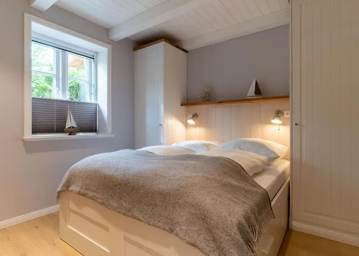 Reetdachhaus Unter Reet Reetdachhaus Unter Reet Ii Casa de Férias *